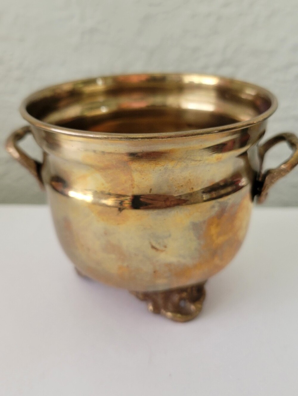 Vintage Brass Double Handled Footed Planter Pot 5”T 6 5/8”Diam Top MCM